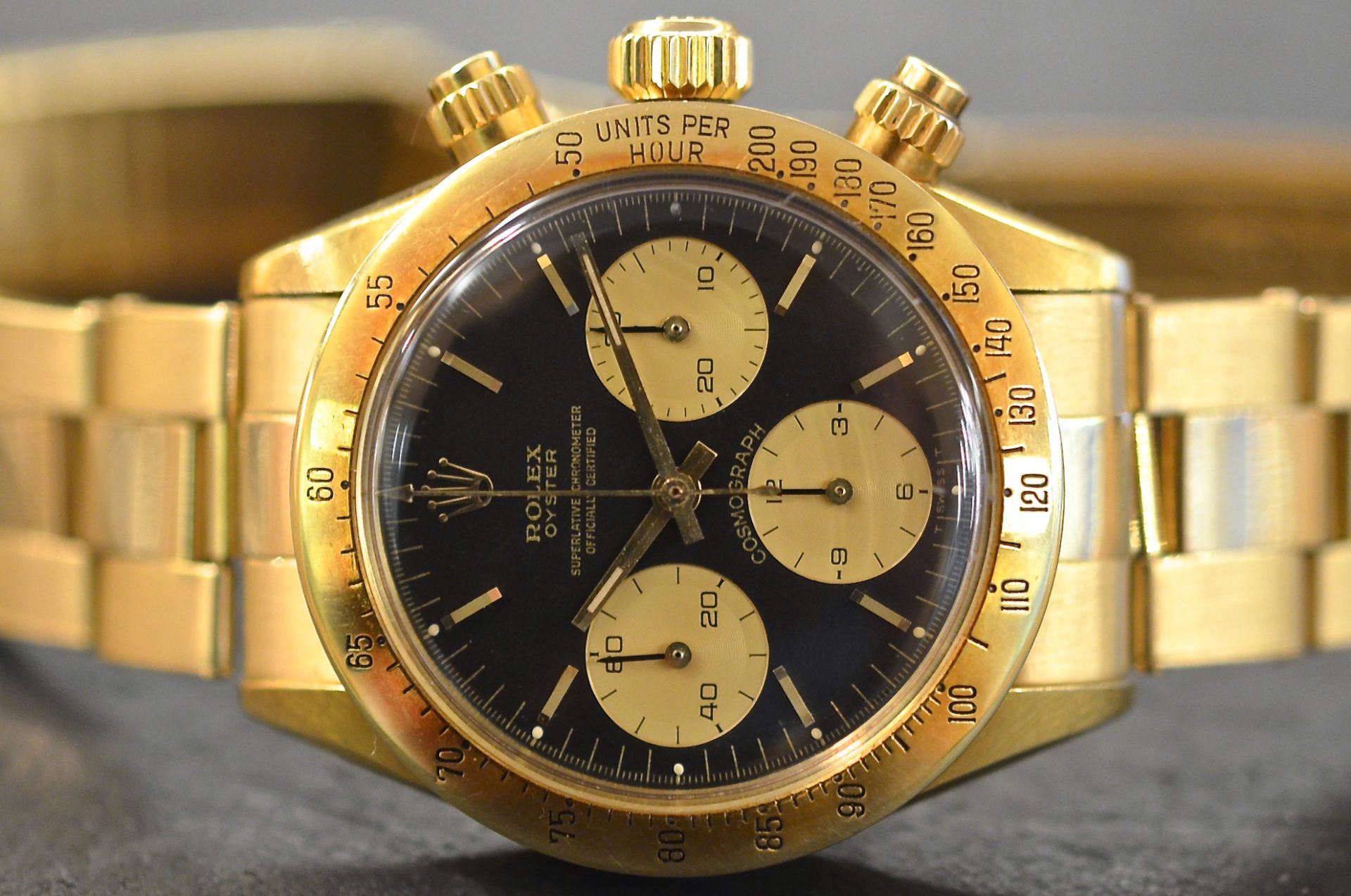 Expensive gold. Rolex Daytona ref. 116509blso. Часы ролекс коллекции. Коллекция часов ролекс. Ролекс Дайтона Винтаж с синим циферблатом.