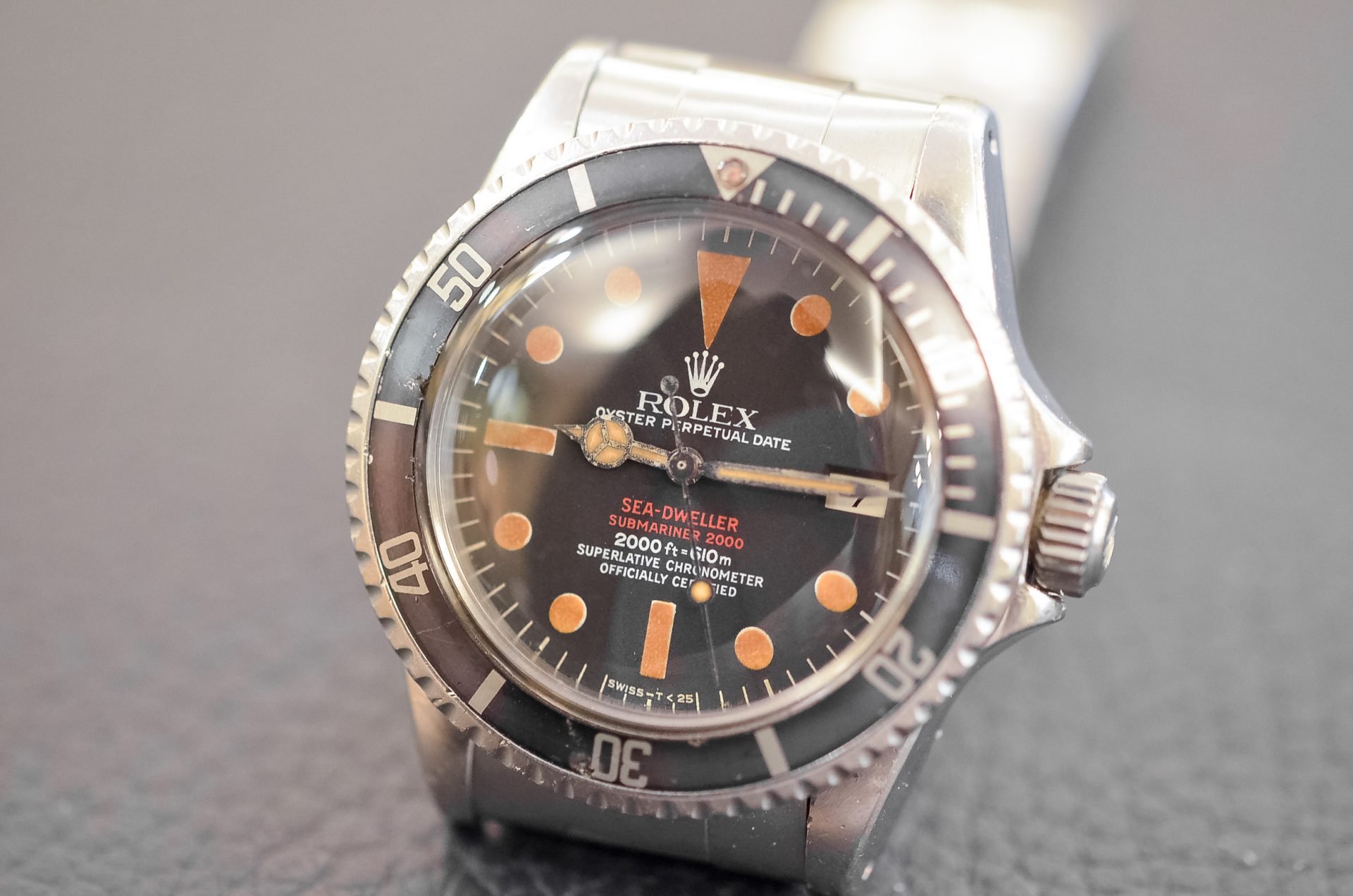 Rolex Sea Dweller ref. 1665 DRSD Doppia Scritta Rossa con Patina in Acciaio  | Tempus Orologi