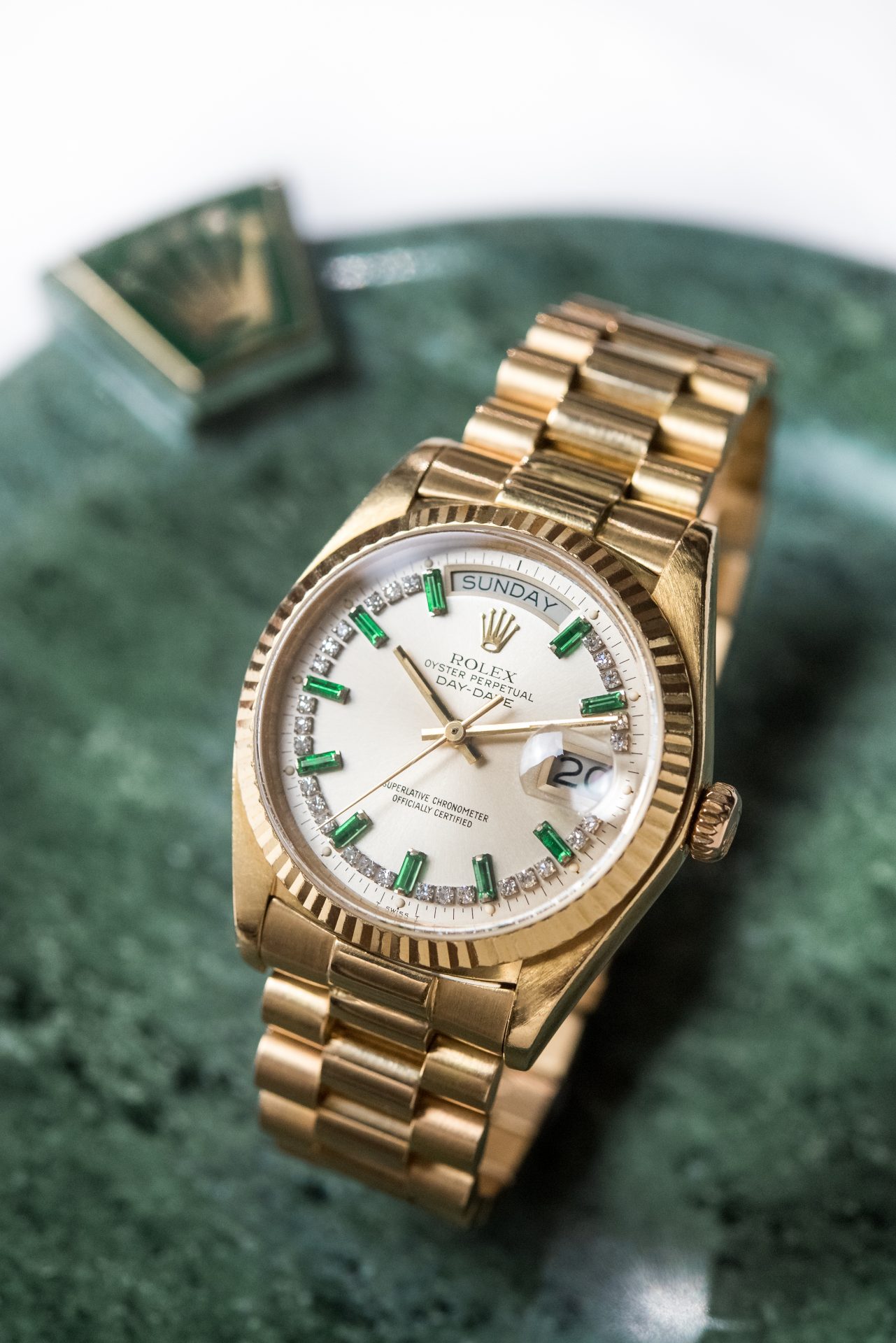 Rolex Day Date ref. 18038 Quadrante Smeraldi in Oro Giallo 18k | Tempus  Orologi
